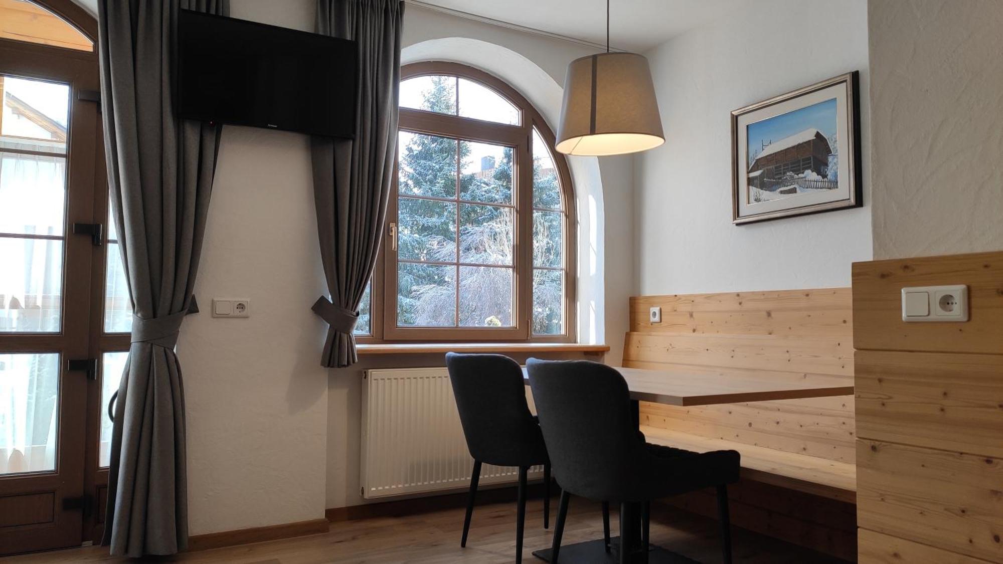 Guesthouse Rungg Badia (South Tyrol) Exterior foto
