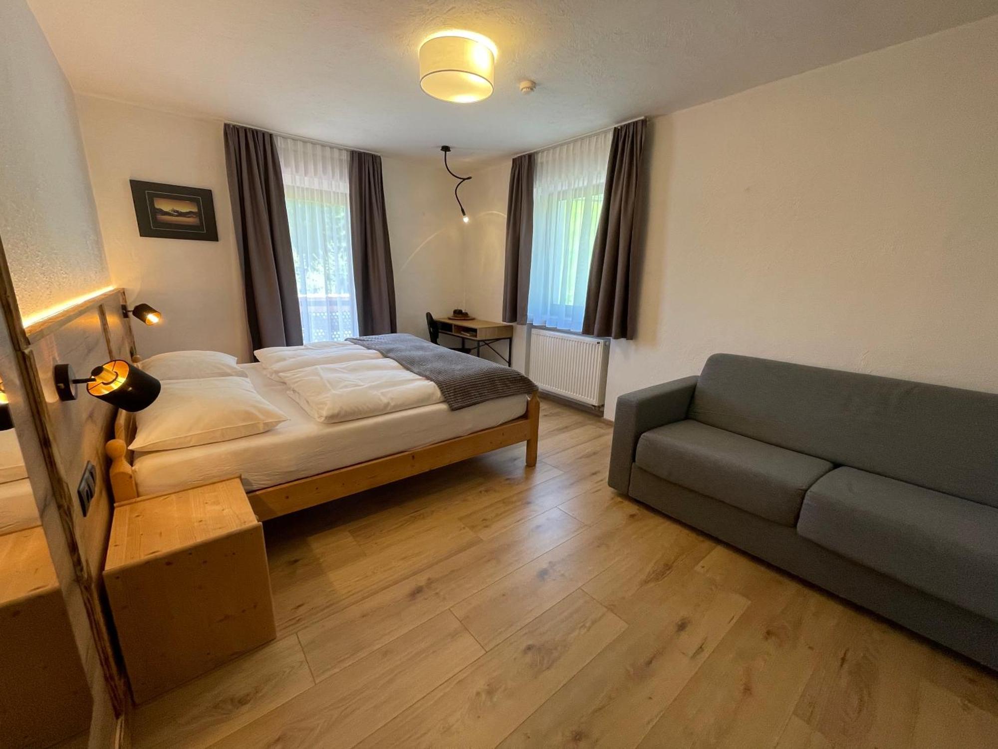 Guesthouse Rungg Badia (South Tyrol) Exterior foto